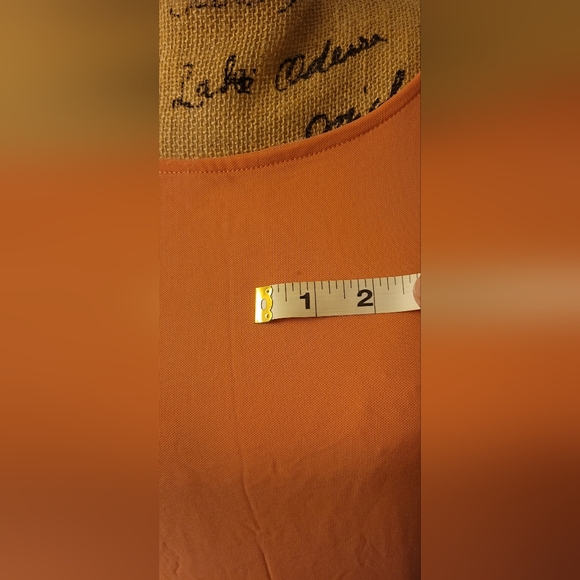 Mid Sleeved Blouse - Picture 4 of 5